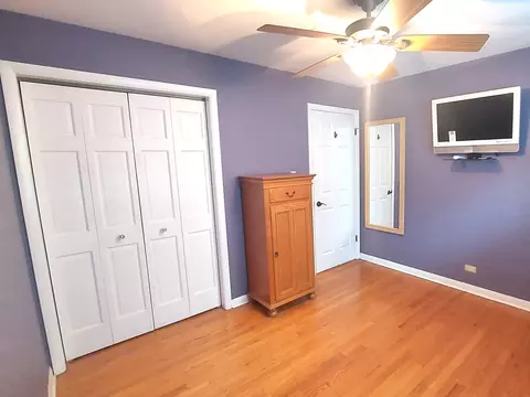 6311 W Devon Ave, Chicago, IL 60646 photo 8
