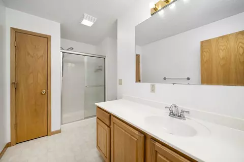 1593 Edgewater Dr, Morris, IL 60450 photo 12