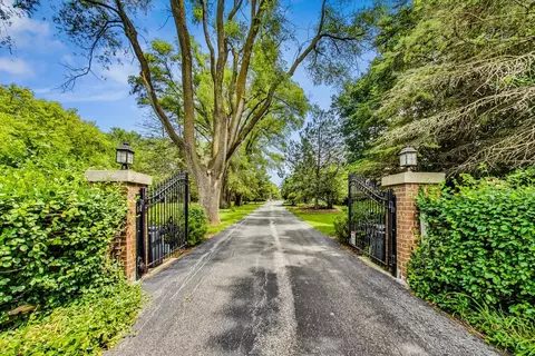 40091 N Beck Rd, Lake Villa, IL 60046
