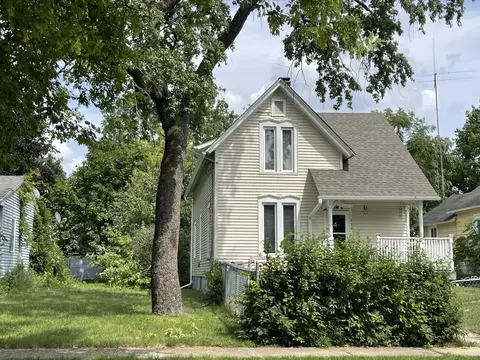 736 Concord St, Aurora, IL 60505 photo 1