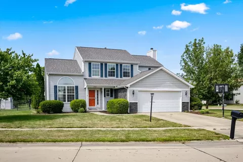 302 E Orchard Dr, Mahomet, IL 61853