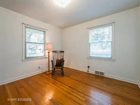 601 S 1st St, West Dundee, IL 60118 photo 13