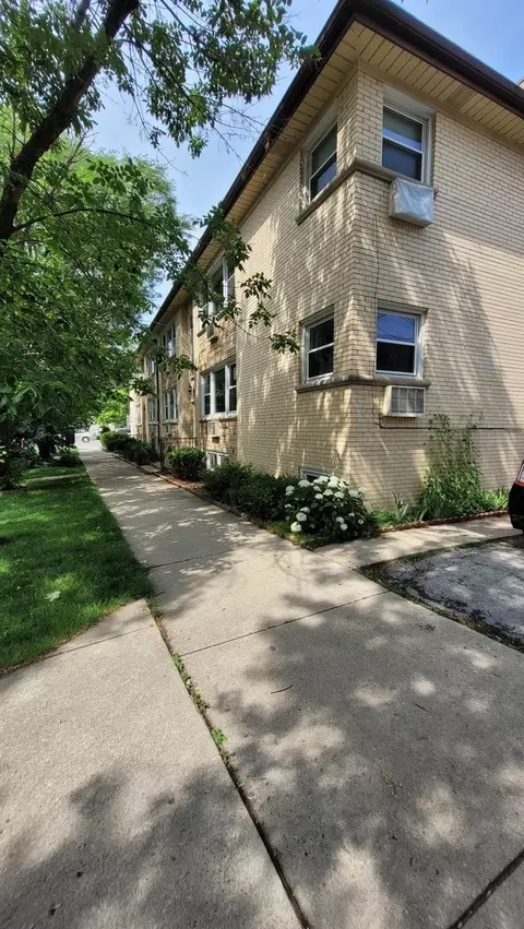 4761 N Long Ave #1D, Chicago, IL 60630
