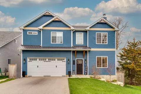 226 Juneway Ter, Lake Bluff, IL 60044