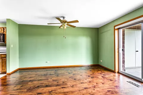 Undisclosed, Plainfield, IL 60544 photo 6