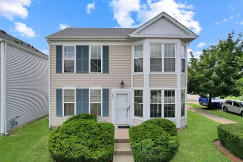 168 Presidential Blvd, Oswego, IL 60543