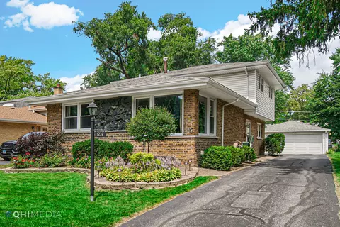 1238 Elder Rd, Homewood, IL 60430