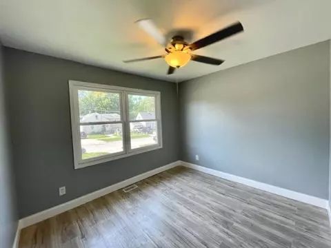 788 4th Ave, Aurora, IL 60505 photo 11