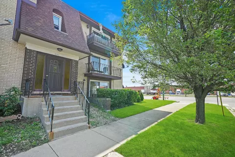 5161 S Laporte Ave #1B, Chicago, IL 60638