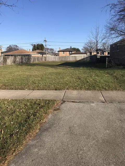 8115 Mcvicker Ave, Burbank, IL 60459