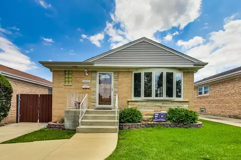 5015 N Nashville Ave, Chicago, IL 60656