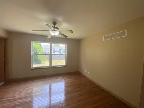 1614 Courtwright Dr, Plainfield, IL 60586 photo 6