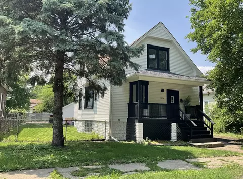 13824 S Atlantic Ave, Riverdale, IL 60827