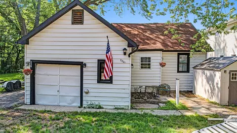 3201 River Park Dr, Johnsburg, IL 60051 photo 28