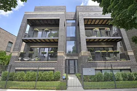 2122 W Crystal St #3E, Chicago, IL 60622