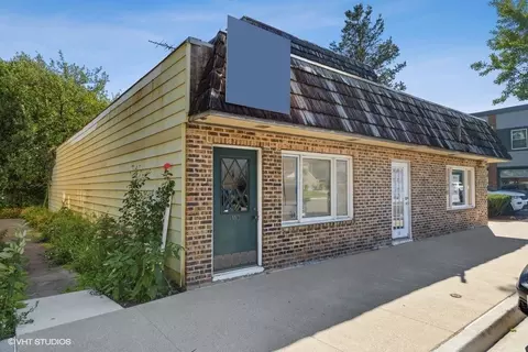 110 W Willow Ave, Wheaton, IL 60187 photo 1