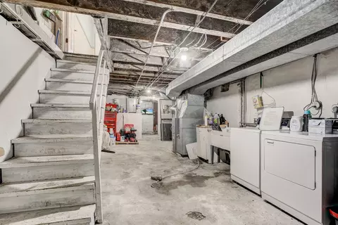 11248 S Champlain Ave, Chicago, IL 60628 photo 17
