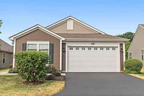 1195 Prescott Ln, Pingree Grove, IL 60140