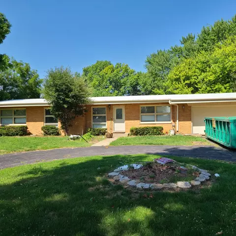 3 N700 Fair Oaks Rd, West Chicago, IL 60185