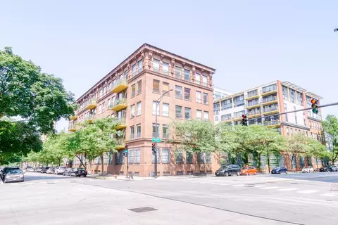 1910 S Indiana Ave #517, Chicago, IL 60616