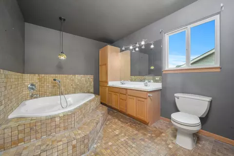 2209 Timber Trl, Plainfield, IL 60586 photo 25