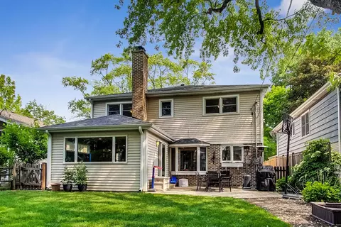 2135 Maple Ave, Northbrook, IL 60062 photo 21