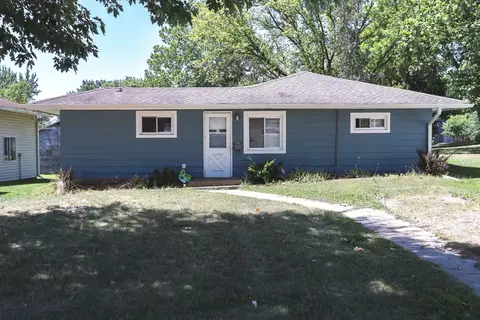 803 W Morris St, Morrison, IL 61270