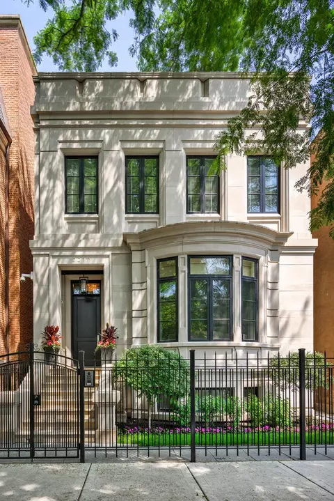2219 N Dayton St, Chicago, IL 60614