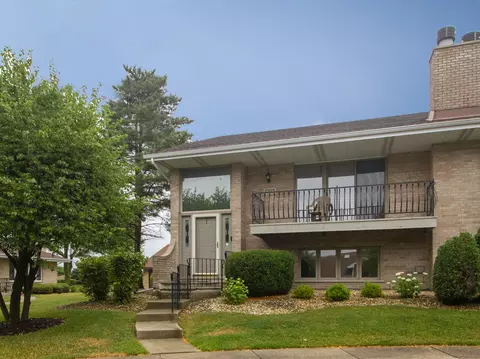 17923 Arkansas Ct #37, Orland Park, IL 60467