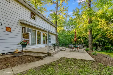 360 W Circle Dr, New Lenox, IL 60451 photo 21