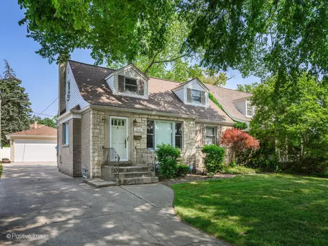 2041 N 78th Ave, Elmwood Park, IL 60707