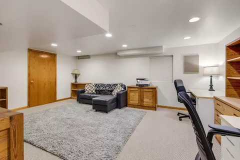 4549 Opal Dr, Hoffman Estates, IL 60192 photo 19