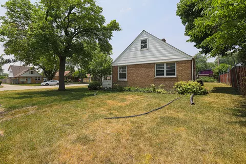 2 N Maple Ct, Addison, IL 60101 photo 24