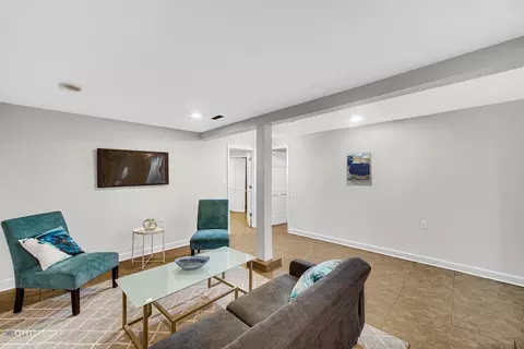 73 E 101st St, Chicago, IL 60628 photo 13