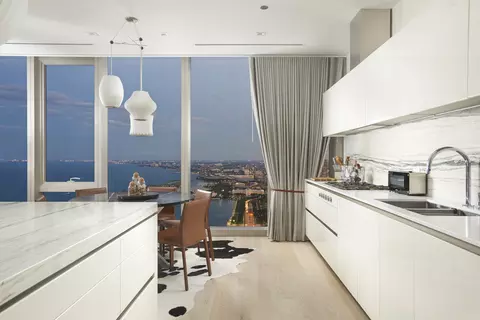 363 E Wacker Dr #7006, Chicago, IL 60601 photo 10