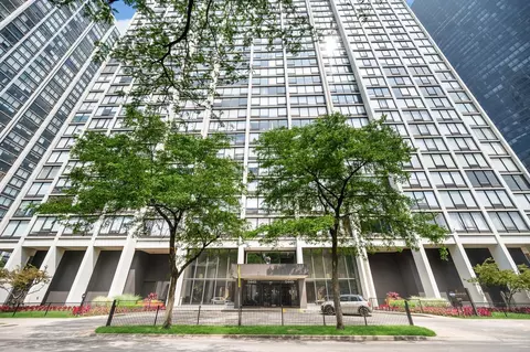 5445 N Sheridan Rd #3104, Chicago, IL 60640