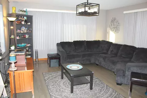 1014 E Irving Park Rd, Itasca, IL 60143 photo 10