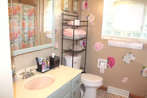 1014 E Irving Park Rd, Itasca, IL 60143 photo 14