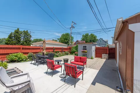2325 N Marmora Ave, Chicago, IL 60639 photo 25