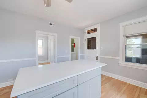 2325 N Marmora Ave, Chicago, IL 60639 photo 7