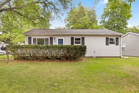1108 Rainbow Vw, Urbana, IL 61801