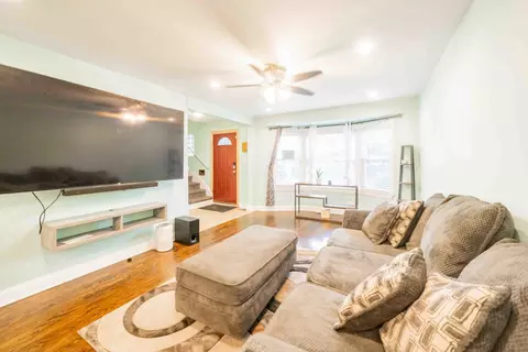 700 E 91st Pl, Chicago, IL 60619 photo 4