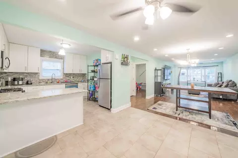 700 E 91st Pl, Chicago, IL 60619 photo 16