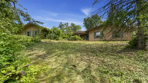 19117 Kishwaukee Valley Rd, Marengo, IL 60152