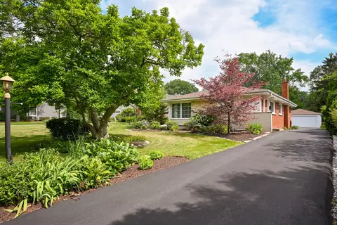 599 Summerdale Ave, Glen Ellyn, IL 60137