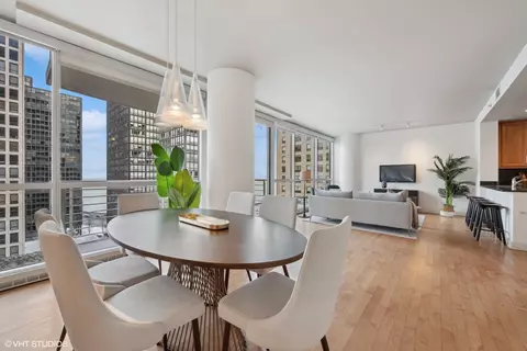 250 E Pearson St #1104, Chicago, IL 60611 photo 9