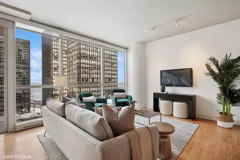 250 E Pearson St #1104, Chicago, IL 60611 photo 4