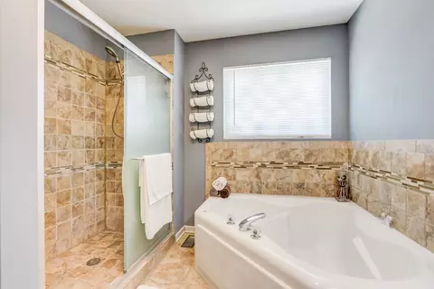 5305 Maple Glen Dr, Plainfield, IL 60586 photo 33