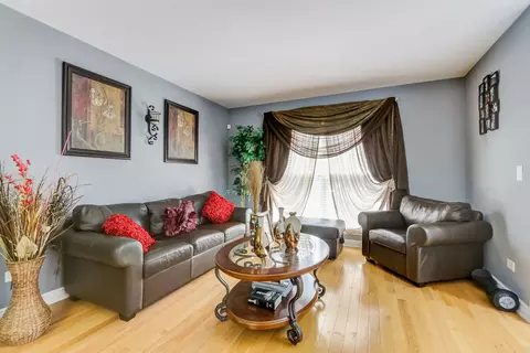 5305 Maple Glen Dr, Plainfield, IL 60586 photo 5