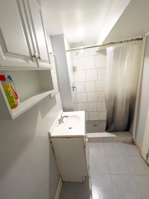 8939 Robin Dr #B, Des Plaines, IL 60016 photo 18